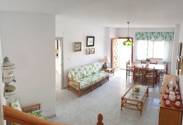 Foto 2 de Dúplex en venta en Los Nietos de 2 habitaciones con balcón