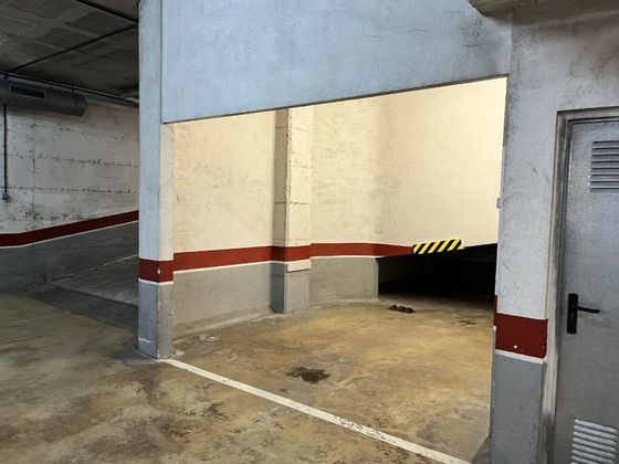 Foto 2 de Garaje en venta en Eixample Nord – La Devesa de 18 m²