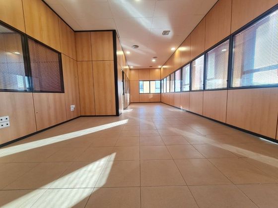 Foto 1 de Alquiler de oficina en Montilivi - Palau de 96 m²