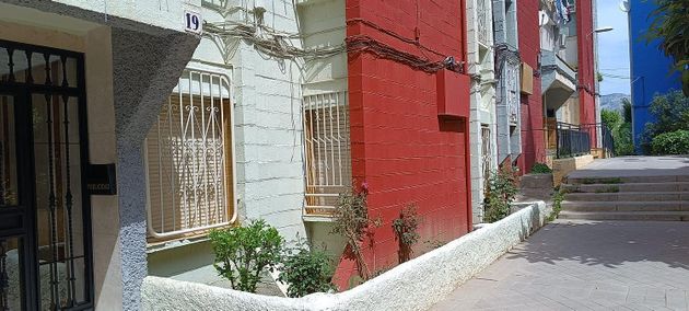 Foto 1 de Pis en venda a Polígono Cartuja – La Paz de 3 habitacions amb calefacció
