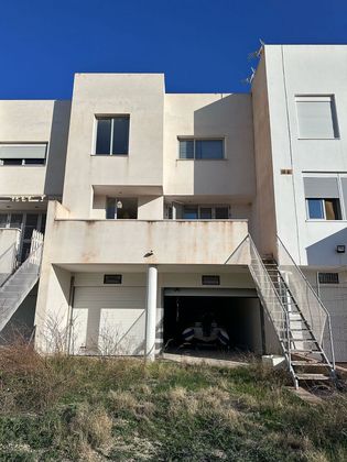 Foto 2 de Casa adossada en venda a calle Viejo de Almería de 3 habitacions amb terrassa i garatge