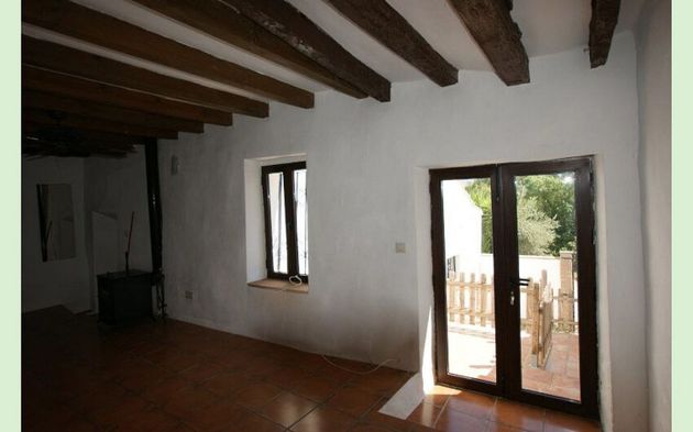 Foto 2 de Casa adossada en venda a Jimena de la Frontera de 2 habitacions amb terrassa i jardí