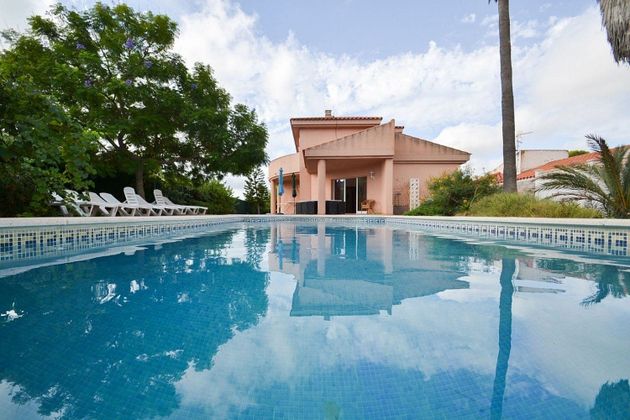 Foto 2 de Xalet en venda a Deltebre de 6 habitacions amb terrassa i piscina