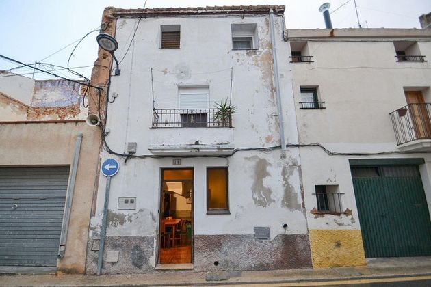 Foto 2 de Casa en venda a Perelló, el (Tar) de 5 habitacions amb balcó
