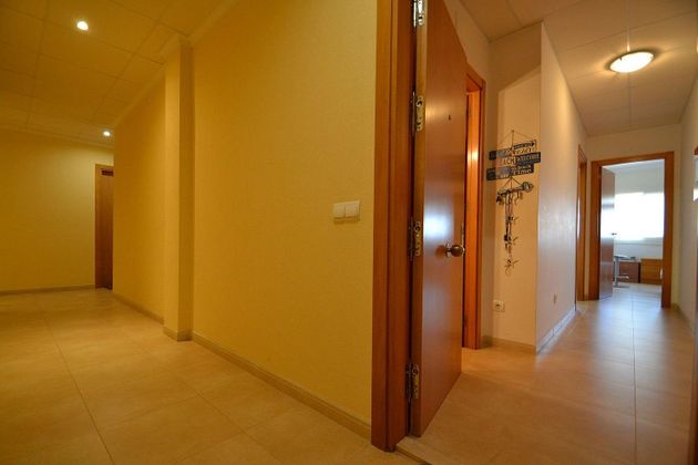 Foto 2 de Venta de piso en Sant Jaume d´Enveja de 1 habitación con terraza y piscina