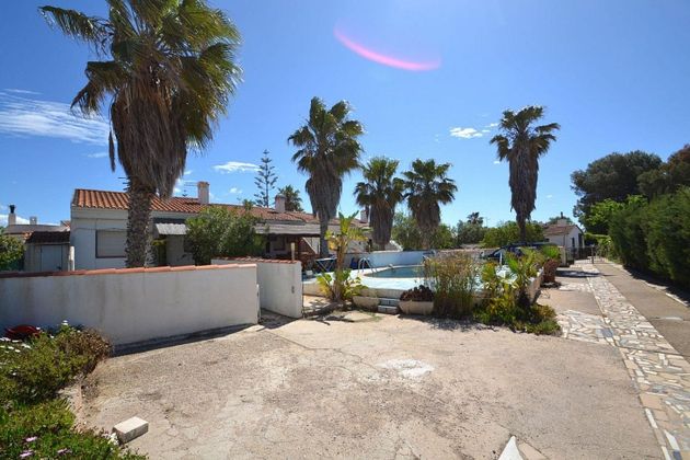 Foto 2 de Xalet en venda a Deltebre de 9 habitacions amb terrassa i piscina