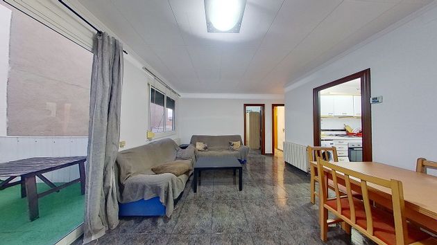 Foto 2 de Piso en venta en Creu de Barberà de 2 habitaciones con terraza y calefacción