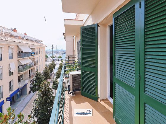Foto 1 de Venta de dúplex en calle De Pau Casals de 4 habitaciones con terraza y balcón