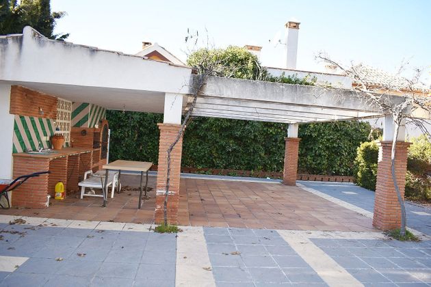 Foto 1 de Chalet en venta en Barrio de la Vega de 6 habitaciones con terraza y piscina