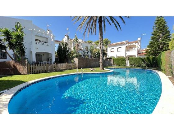 Foto 1 de Venta de casa en Casalot de 2 habitaciones con terraza y piscina