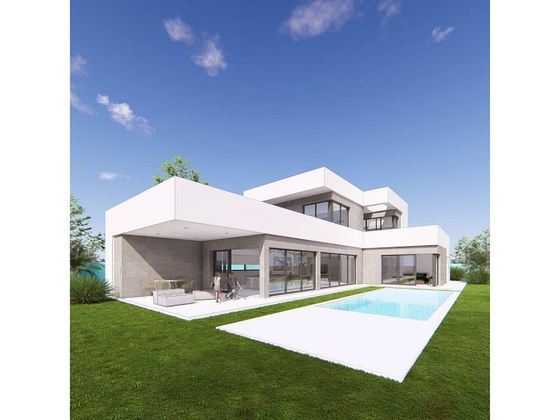 Foto 2 de Casa en venta en Miami Platja - Miami Playa de 4 habitaciones con terraza y piscina