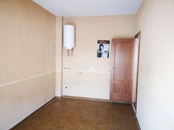 Foto 2 de Venta de casa en Minaya de 3 habitaciones con calefacción