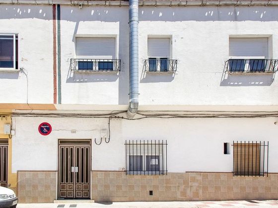 Foto 1 de Xalet en venda a Villarrobledo de 3 habitacions amb piscina