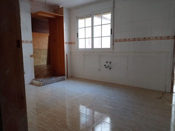 Foto 1 de Venta de piso en Beniel de 2 habitaciones y 135 m²