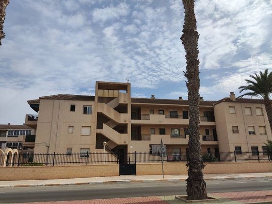 Foto 1 de Piso en venta en Los Narejos de 2 habitaciones con piscina y balcón