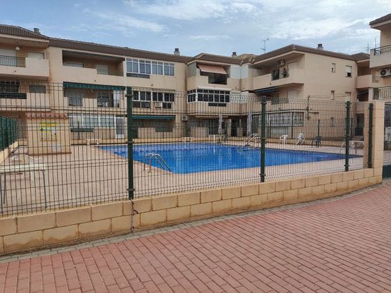 Foto 2 de Pis en venda a Los Narejos de 2 habitacions amb piscina i balcó