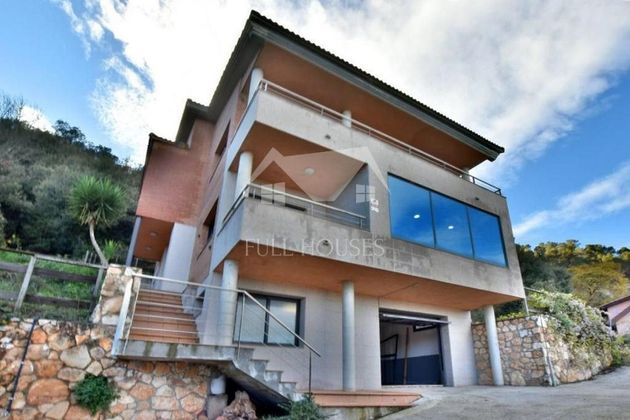 Foto 1 de Casa adossada en venda a Matadepera de 4 habitacions amb terrassa i piscina