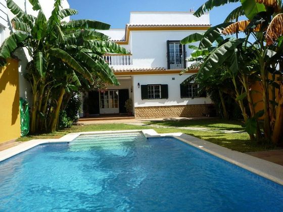 Foto 1 de Dúplex en venda a Centro - Norte de 4 habitacions amb terrassa i piscina
