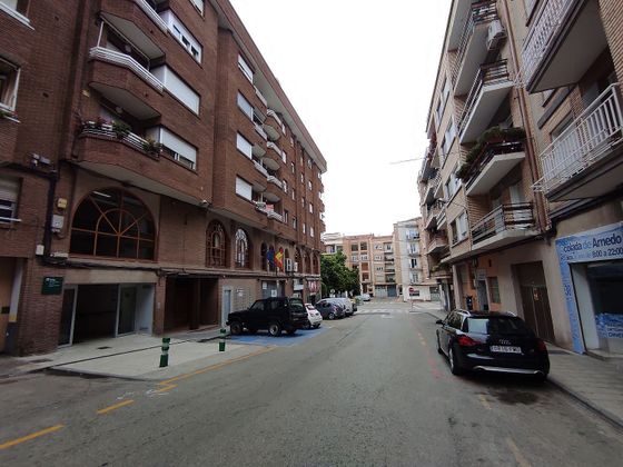 Foto 1 de Pis en venda a calle Doctores Castroviejo de 3 habitacions amb terrassa i balcó