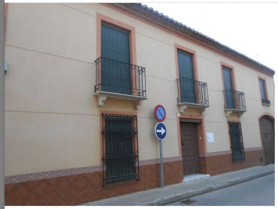 Foto 1 de Venta de casa en calle CL Alfonso X El Sabio de 12 habitaciones con calefacción