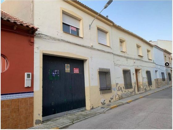 Foto 1 de Casa en venda a calle Santa Lucía de 4 habitacions i 226 m²