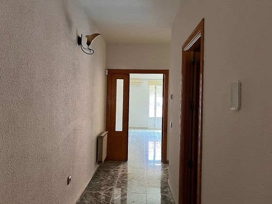 Foto 2 de Piso en venta en Solana (La) de 4 habitaciones con garaje y calefacción