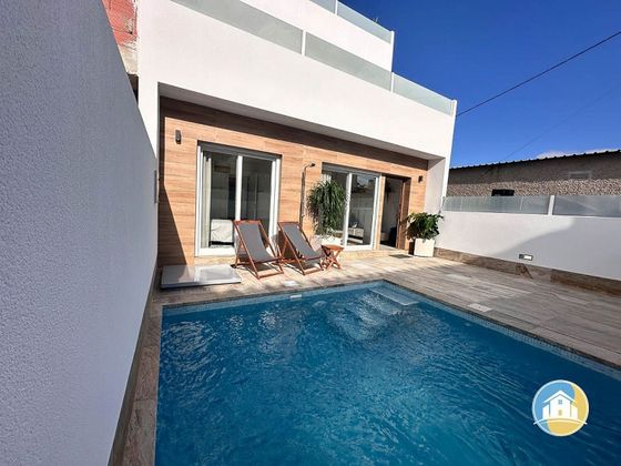 Foto 2 de Casa en venta en Avileses de 3 habitaciones con terraza y piscina