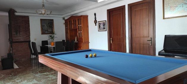 Foto 2 de Xalet en venda a Valdelagrana de 5 habitacions amb terrassa i piscina