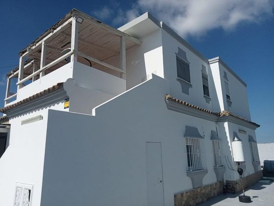Foto 1 de Casa rural en venta en Ctra Sanlúcar-Zona Cuatro Pinos de 6 habitaciones con terraza y jardín