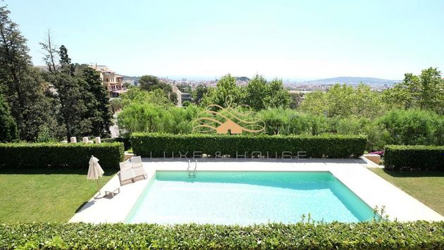 Foto 1 de Venta de casa en Sant Gervasi - La Bonanova de 6 habitaciones con terraza y piscina