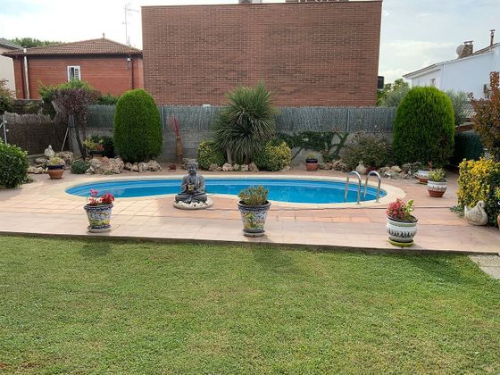 Foto 2 de Xalet en venda a Parets del Vallès de 4 habitacions amb terrassa i piscina