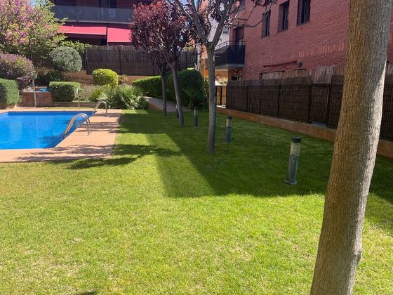 Foto 1 de Ático en venta en Parets del Vallès de 4 habitaciones con terraza y piscina