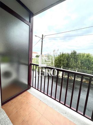 Foto 1 de Piso en venta en Illa de Arousa (A) de 2 habitaciones con terraza y balcón
