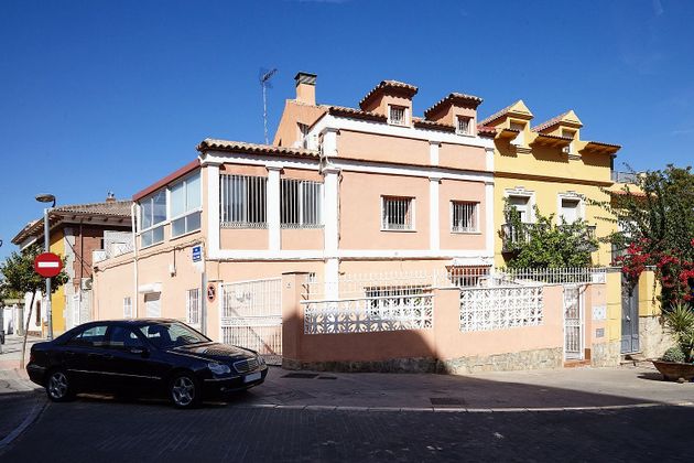 Foto 2 de Casa en venta en calle Pintor Rodríguez de la Torre de 4 habitaciones con terraza y balcón