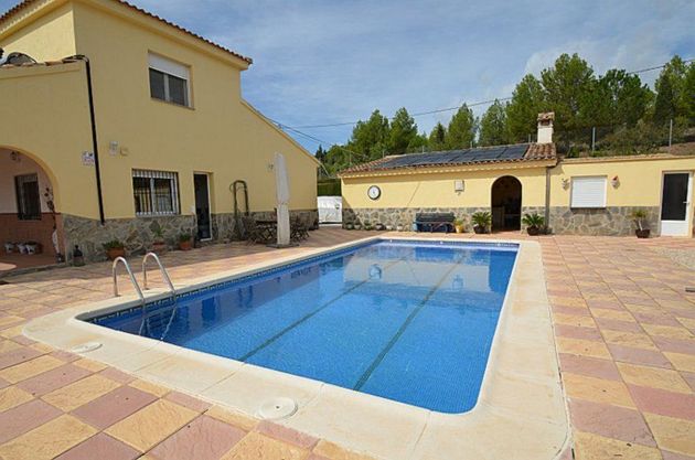 Foto 2 de Xalet en venda a Cehegín de 5 habitacions amb terrassa i piscina