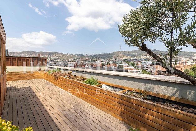 Foto 2 de Ático en venta en Sant Gervasi - Galvany de 4 habitaciones con terraza y piscina