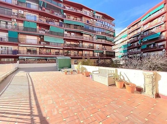 Foto 2 de Piso en venta en Sant Andreu de la Barca de 4 habitaciones con terraza y aire acondicionado