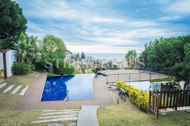 Foto 2 de Chalet en venta en Canet de Mar de 7 habitaciones con terraza y piscina