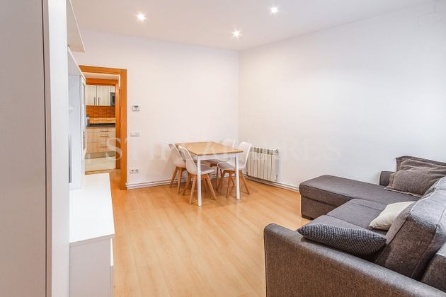 Foto 1 de Alquiler de piso en Sarrià de 3 habitaciones con muebles y calefacción