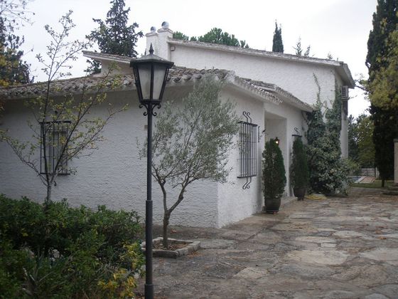 Foto 2 de Casa en venda a Fresno de la Ribera de 6 habitacions amb piscina i jardí