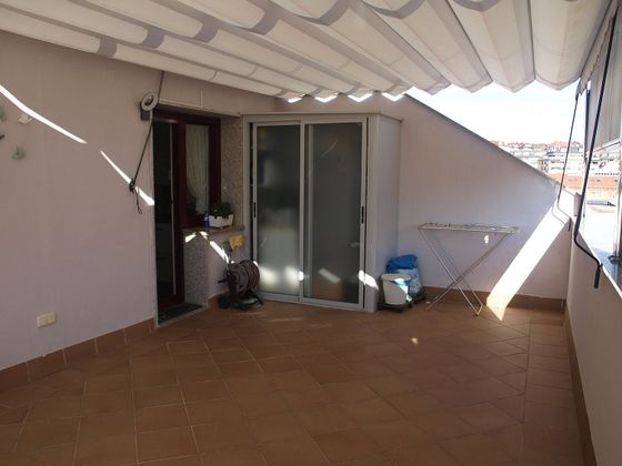 Foto 2 de Àtic en venda a Los Bloques de 3 habitacions amb terrassa i garatge