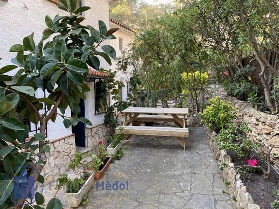Foto 1 de Casa adossada en venda a La Mora de 3 habitacions amb terrassa i garatge