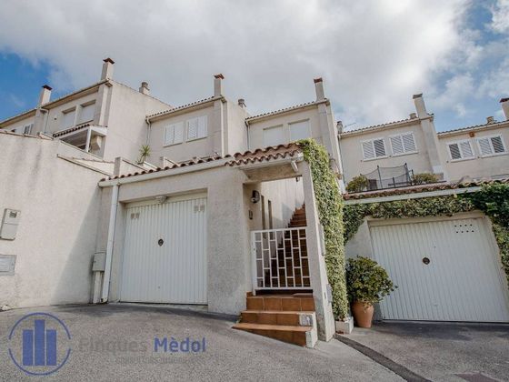 Foto 1 de Casa adosada en venta en La Mora de 4 habitaciones con terraza y piscina