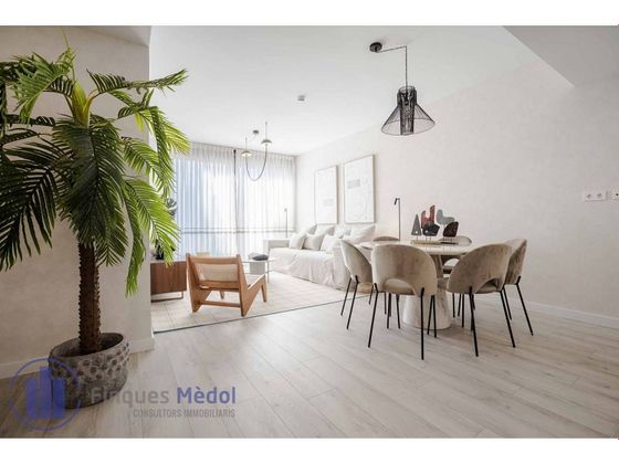 Foto 2 de Pis en venda a calle De Torres Jordi de 3 habitacions amb terrassa i piscina