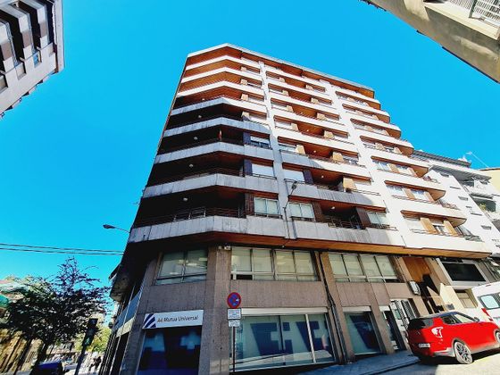 Foto 1 de Venta de piso en calle García Mosquera de 4 habitaciones con balcón y calefacción
