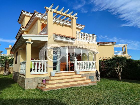 Foto 1 de Xalet en venda a Las Atalayas - Urmi - Cerro Mar de 5 habitacions amb terrassa i piscina