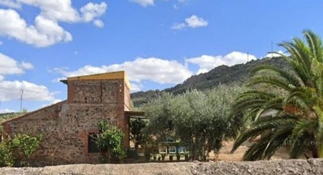 Foto 1 de Casa rural en venda a Coronada (La) de 1 habitació amb jardí