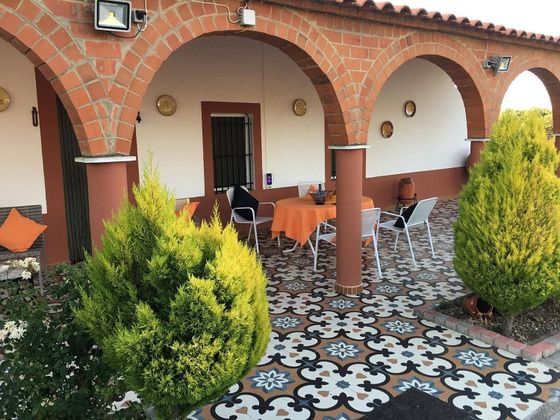 Foto 1 de Casa rural en venda a Zafra de 4 habitacions amb terrassa i piscina