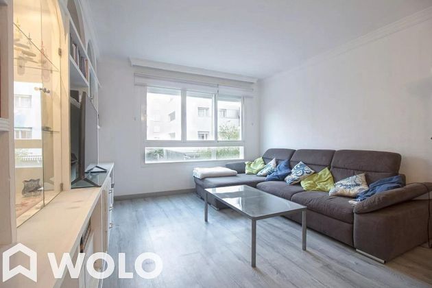 Foto 1 de Alquiler de piso en Estadi Balear - Rafal Nou - Son Malferit de 2 habitaciones con garaje y muebles