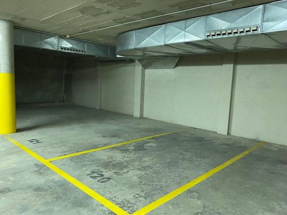 Foto 2 de Garatge en venda a Centre - Joan Prim de 180 m²
